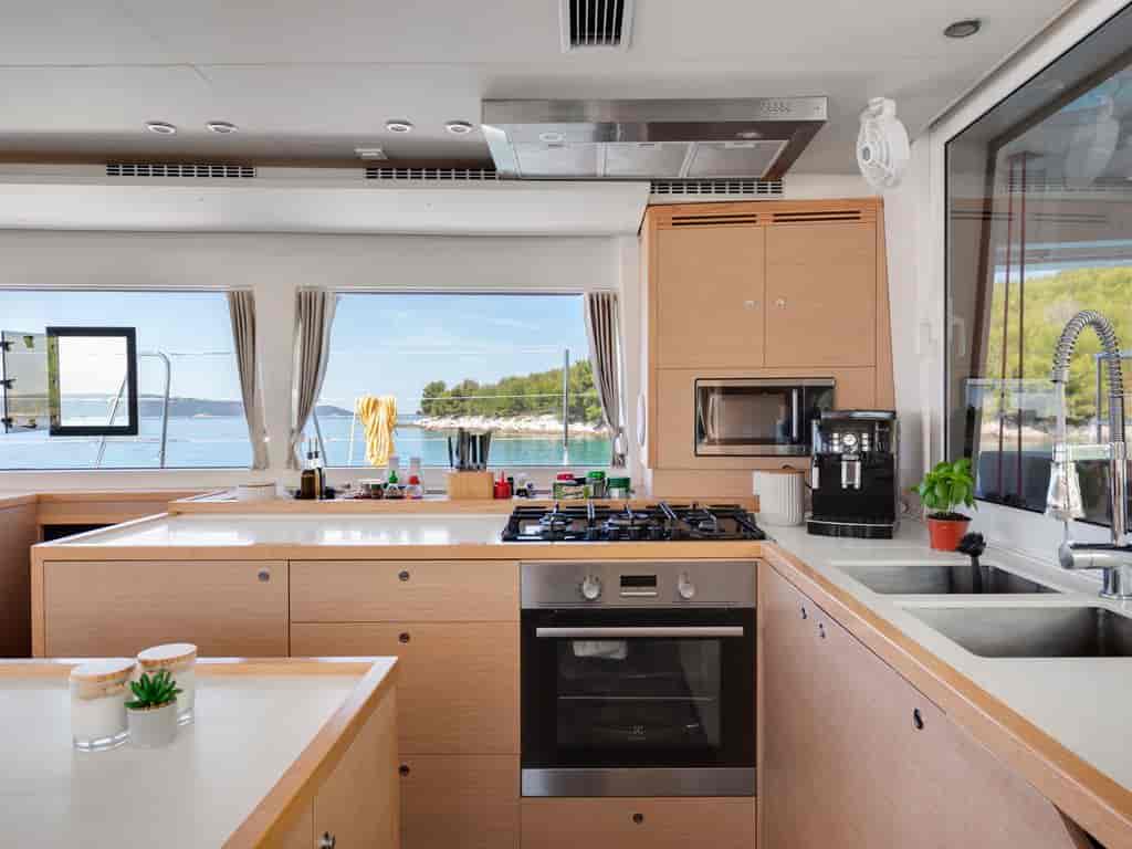 Boat picture 19