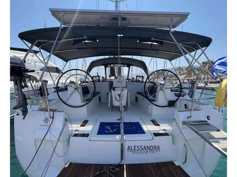 Photo of Alessandra, image 1 of 5