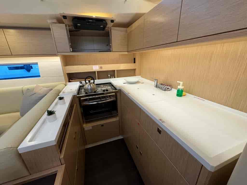 Boat picture 37