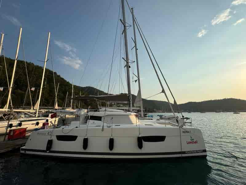 Boat picture 1