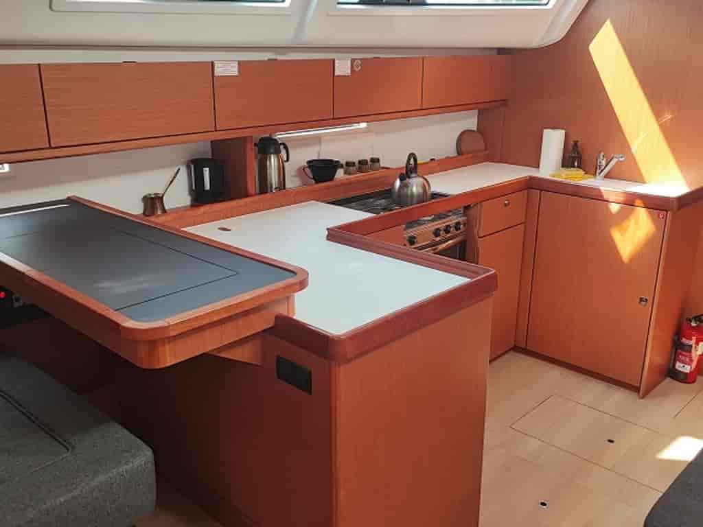 Boat picture 17