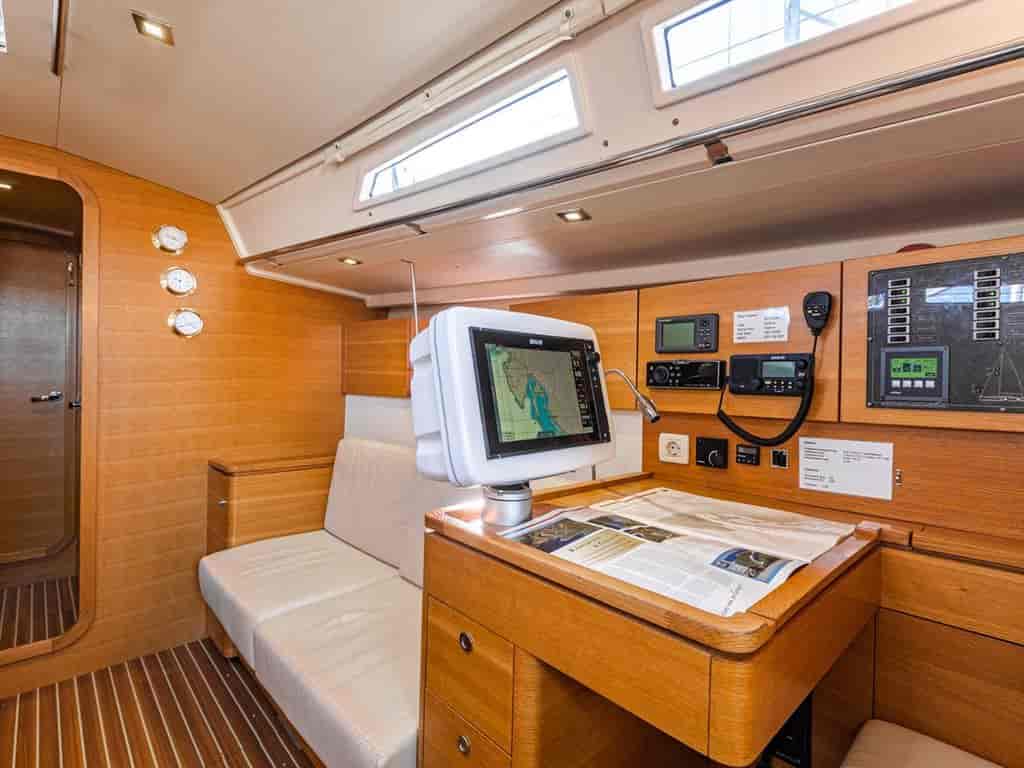 Boat picture 9