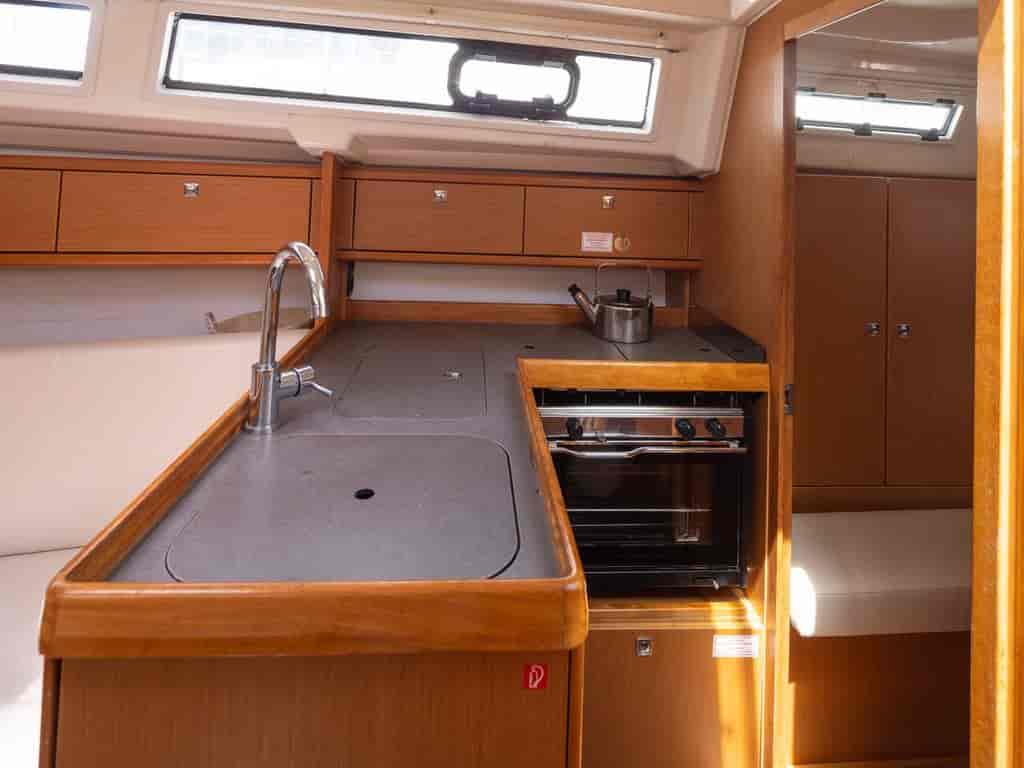 Boat picture 13