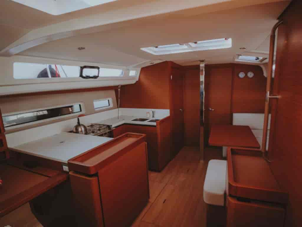 Boat picture 14