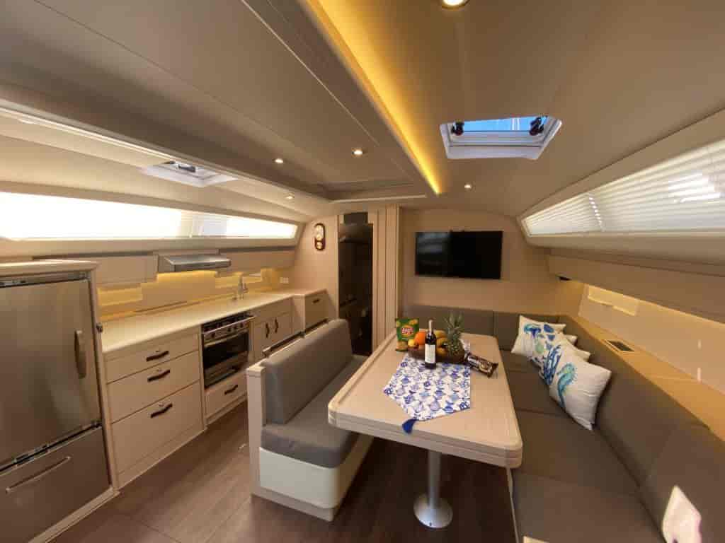 Boat picture 9