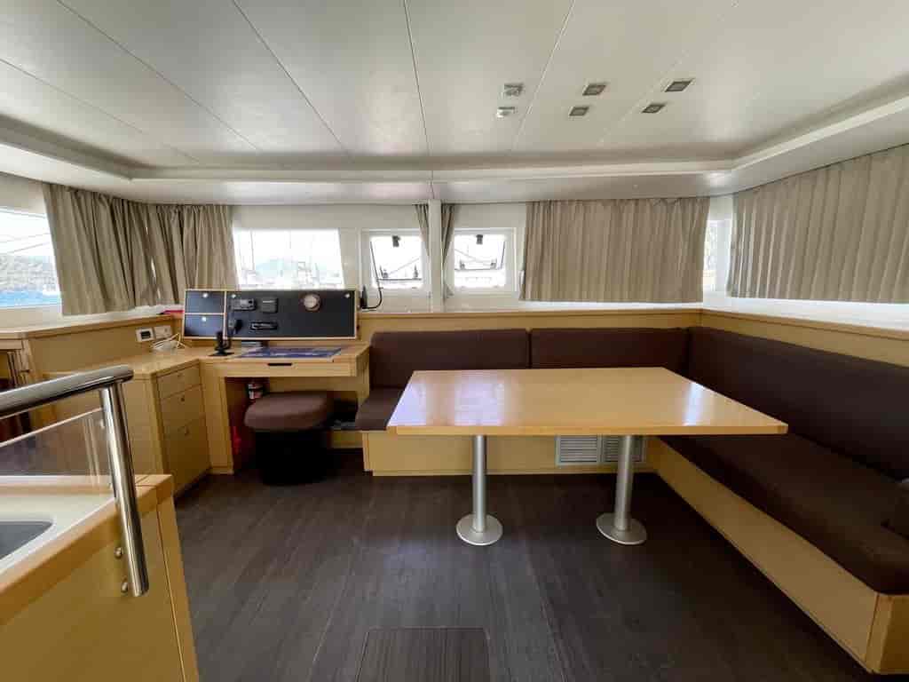 Boat picture 9