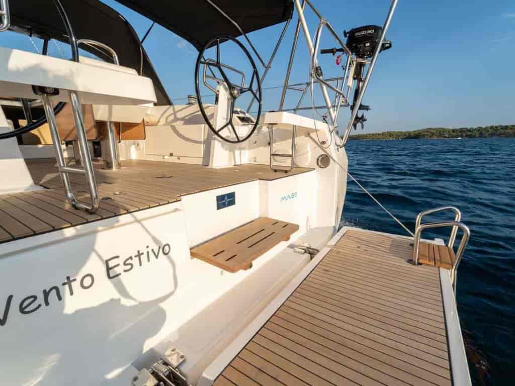 Boat picture 16