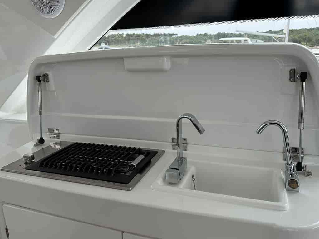 Boat picture 13