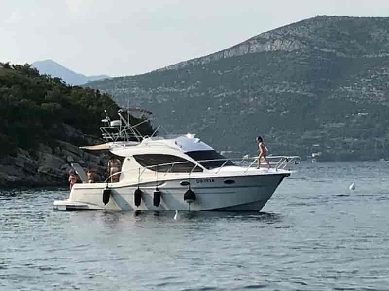 Boat picture 1