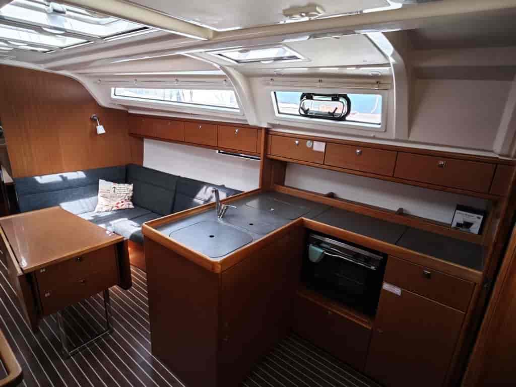 Boat picture 16