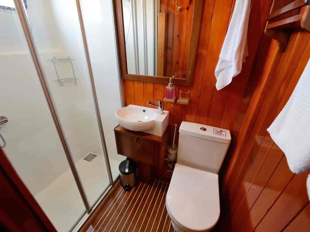 Boat picture 10