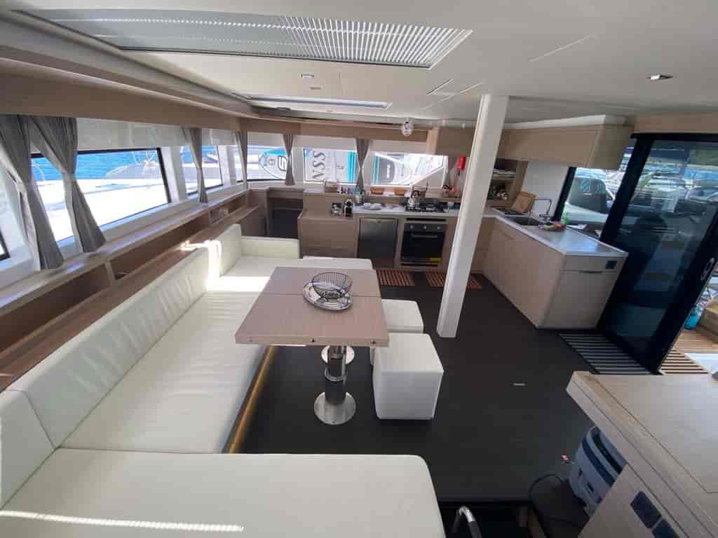 Boat picture 17