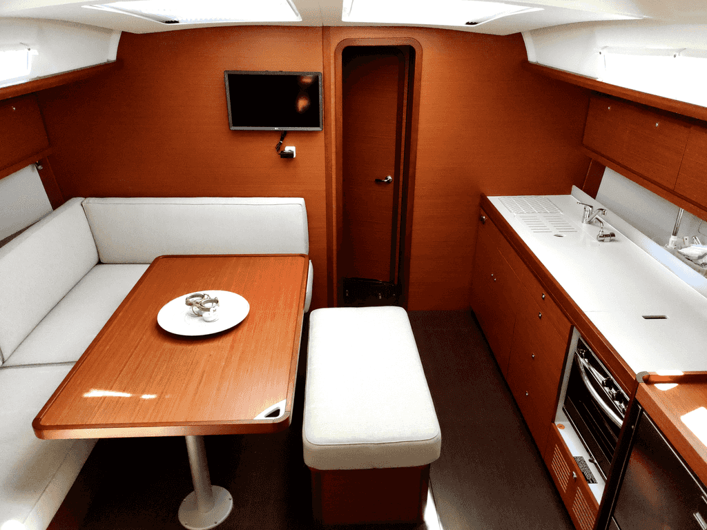 Boat picture 17