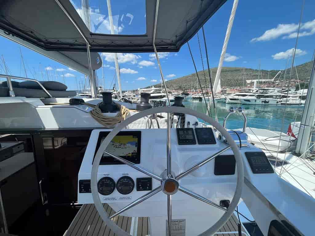 Boat picture 13