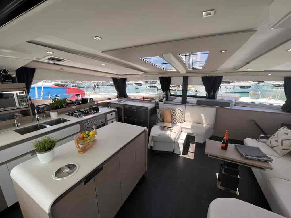 Boat picture 10