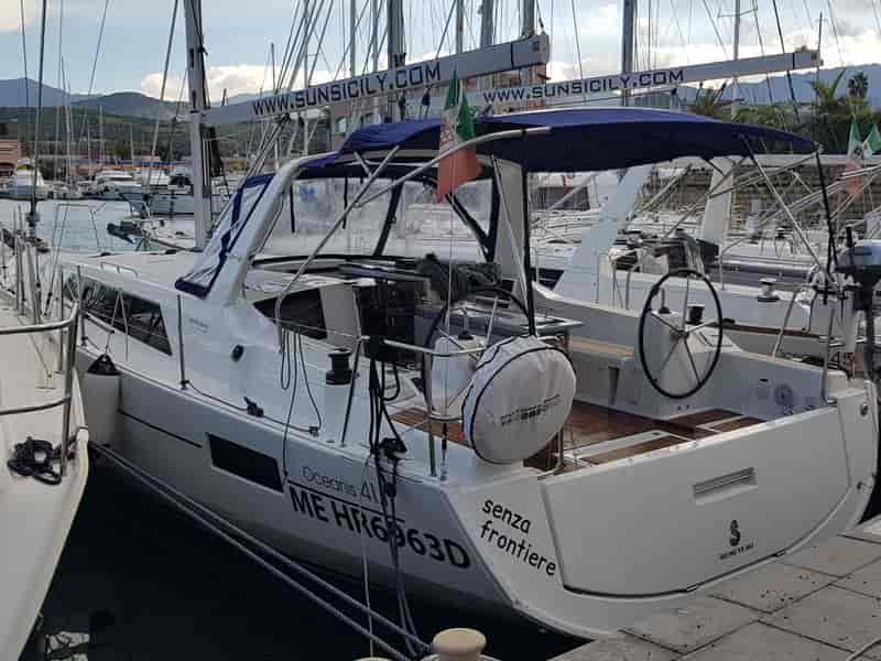 Boat picture 1