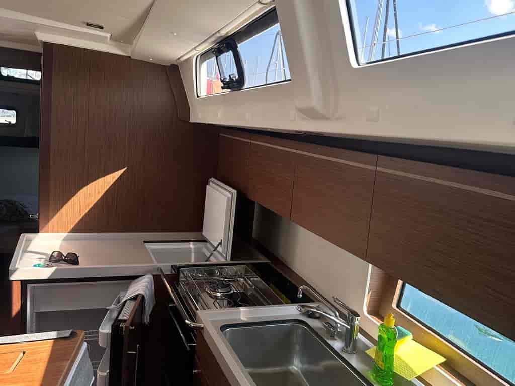 Boat picture 9