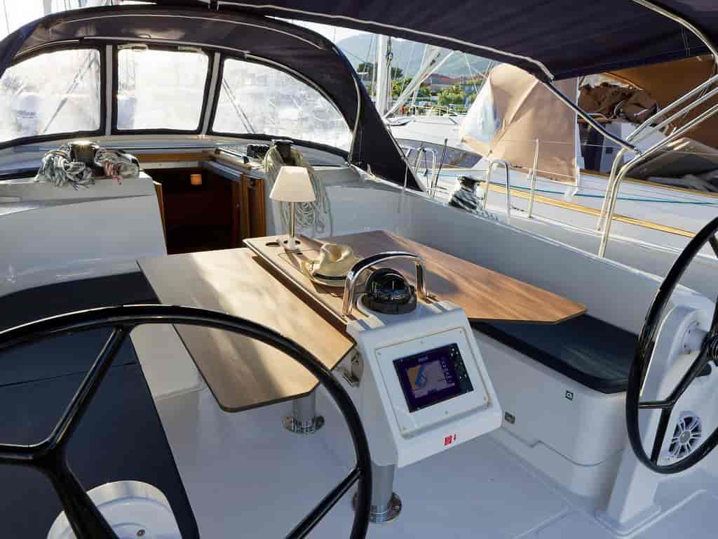 Boat picture 9
