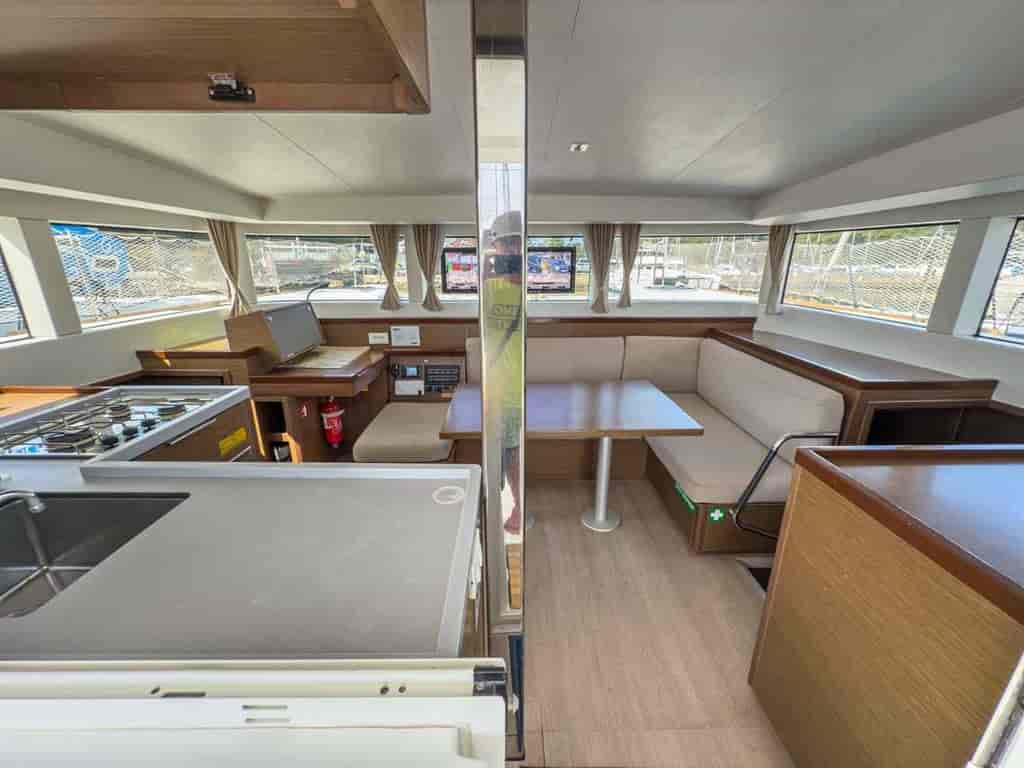 Boat picture 13