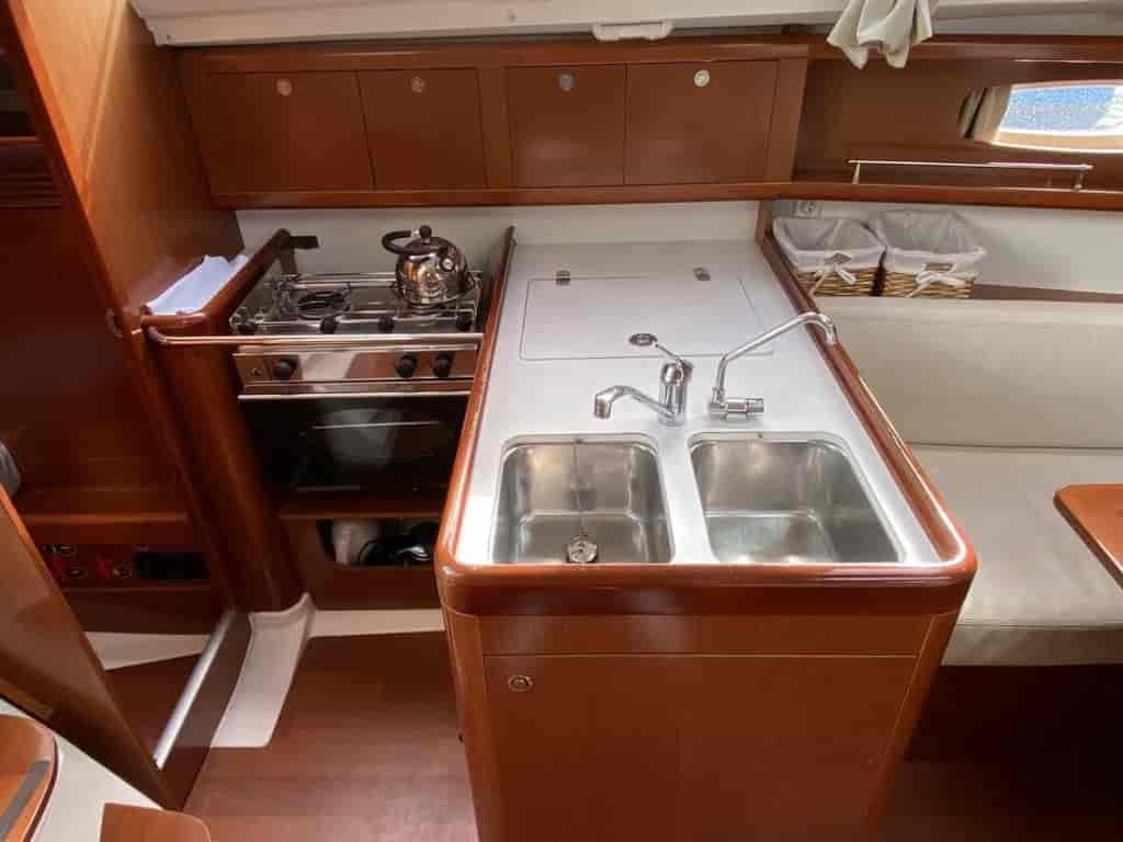 Boat picture 13