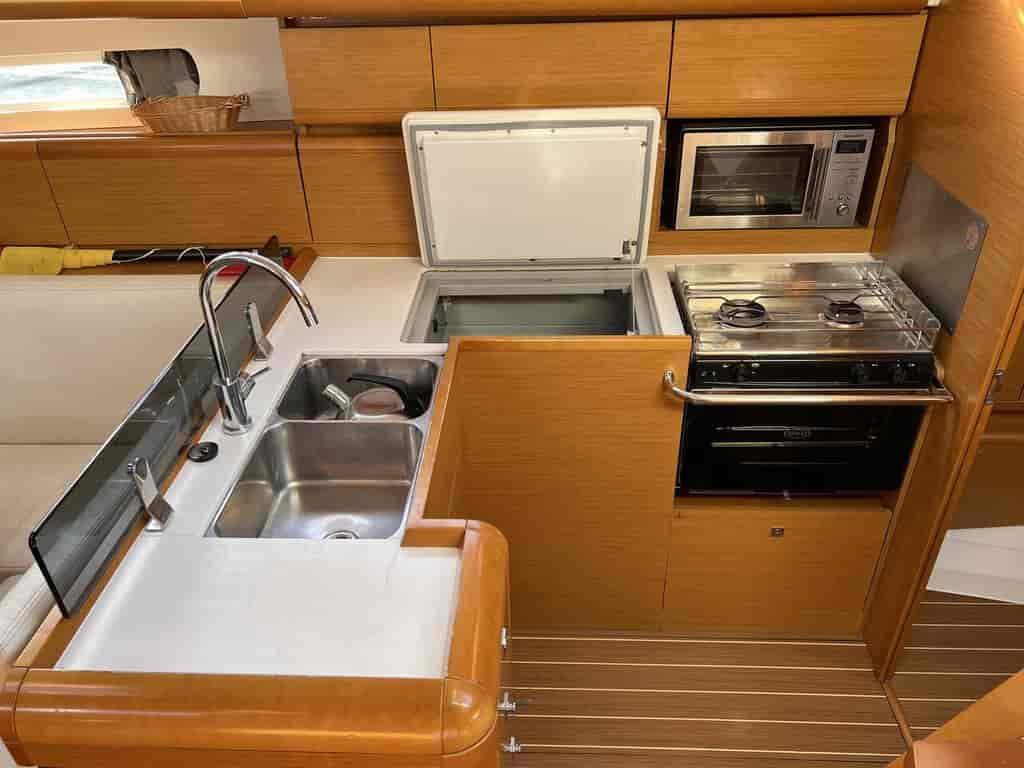 Boat picture 14