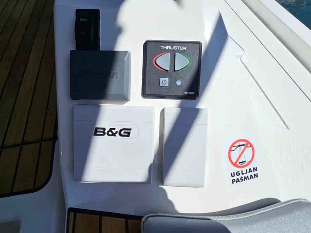 Boat picture 9