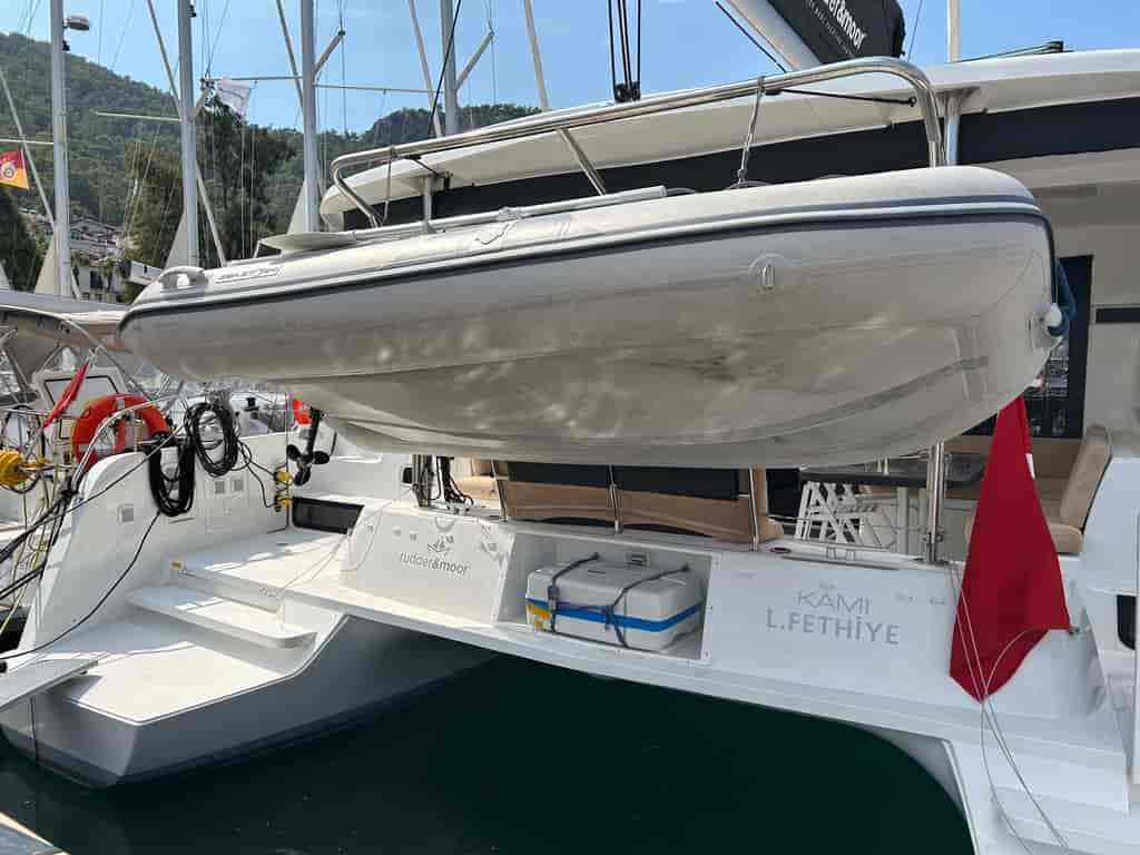 Boat picture 9