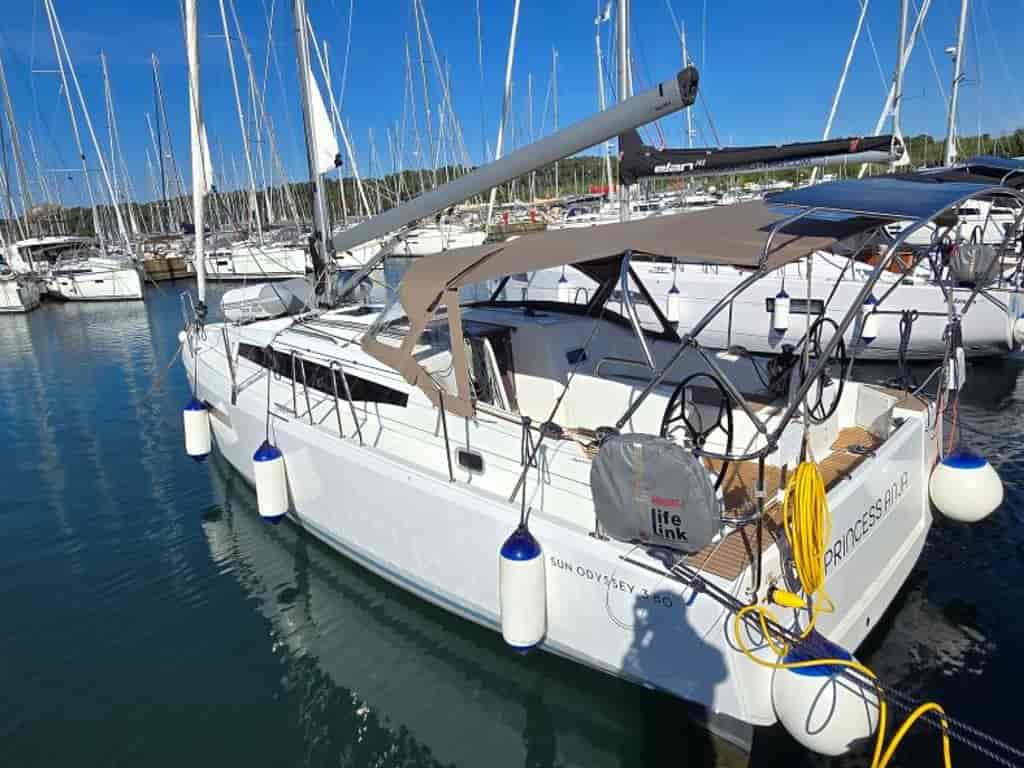 Boat picture 4