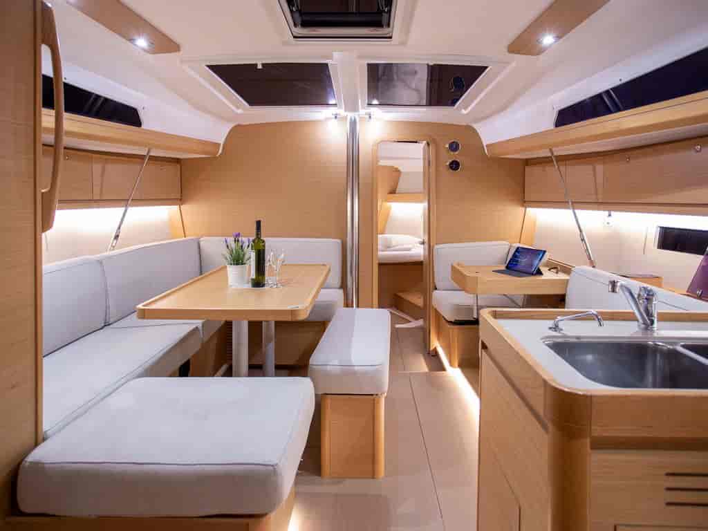 Boat picture 17