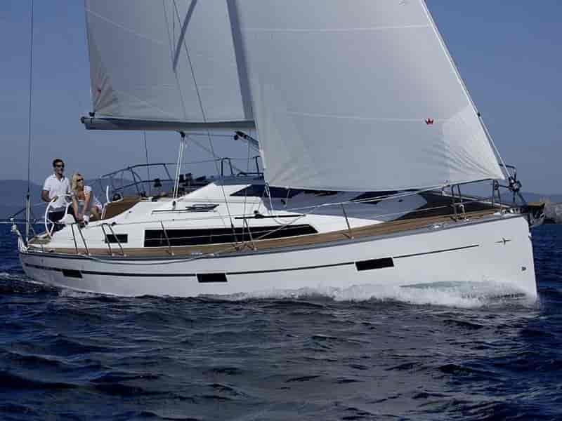 Photo of Sayra, image 1 of 5