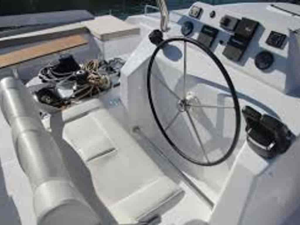 Boat picture 9