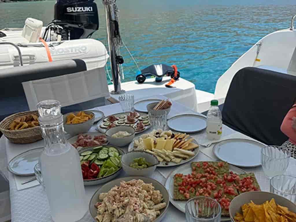 Boat picture 16