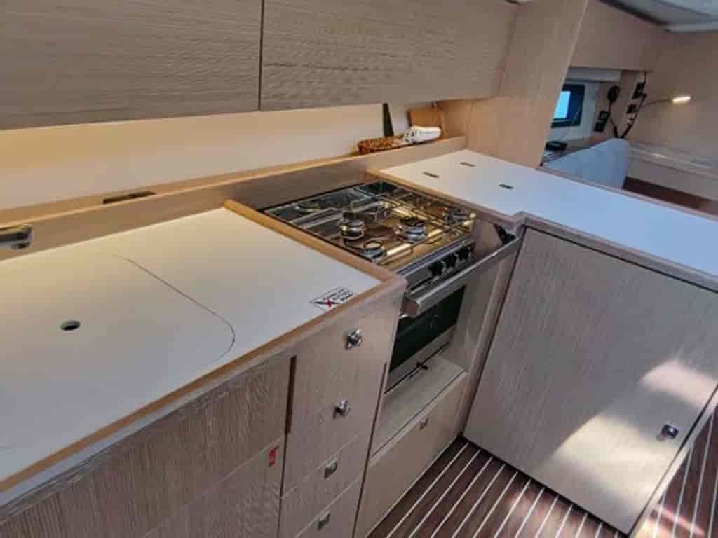Boat picture 14