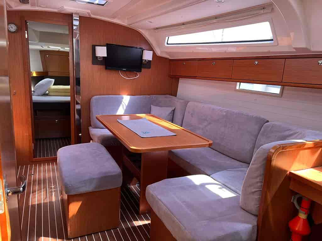Boat picture 17