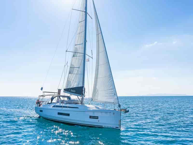 Photo of Ariadne, image 1 of 5