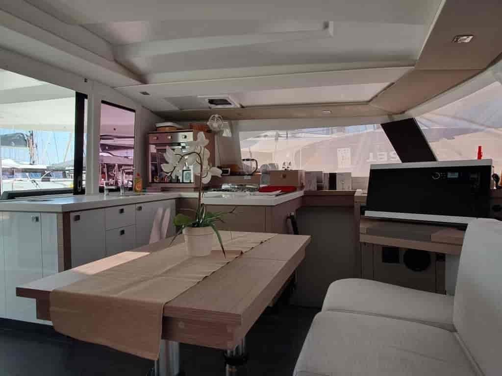 Boat picture 13