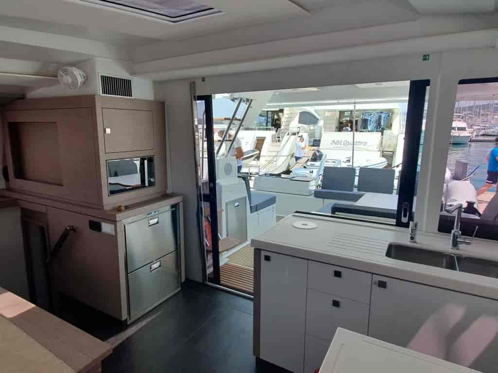 Boat picture 17
