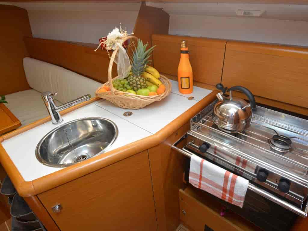Boat picture 13