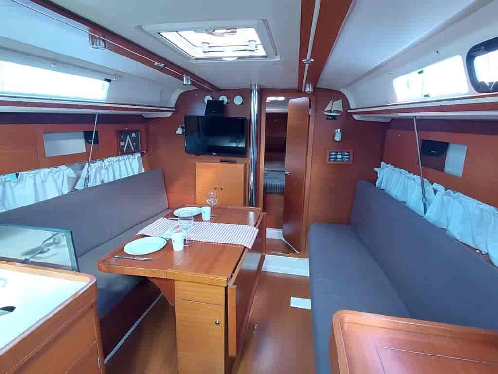 Boat picture 16