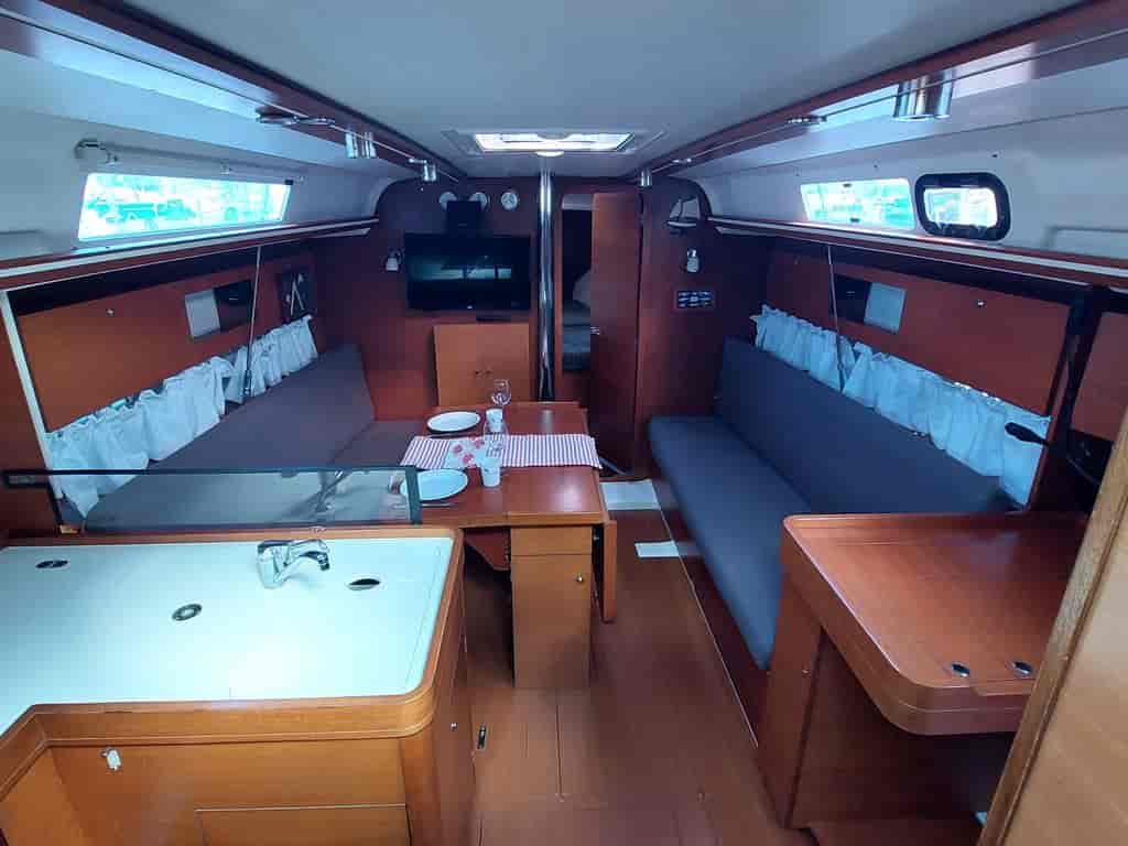 Boat picture 9