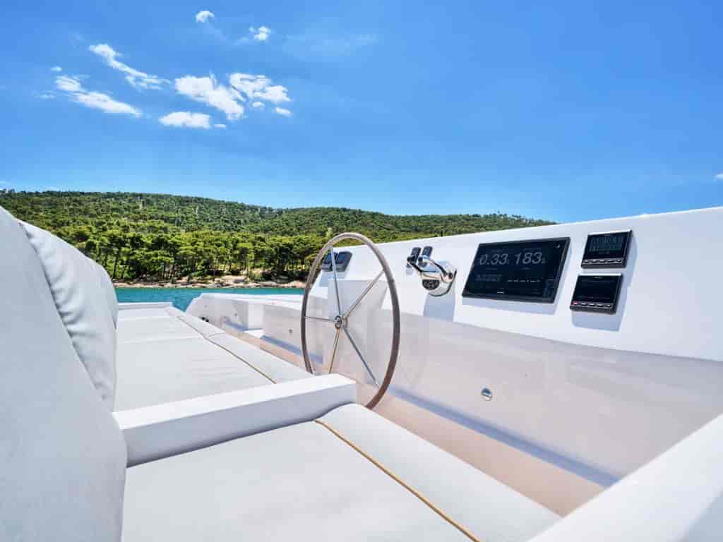 Boat picture 9