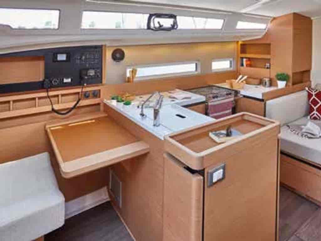 Boat picture 17