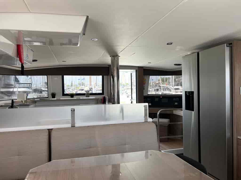 Boat picture 17