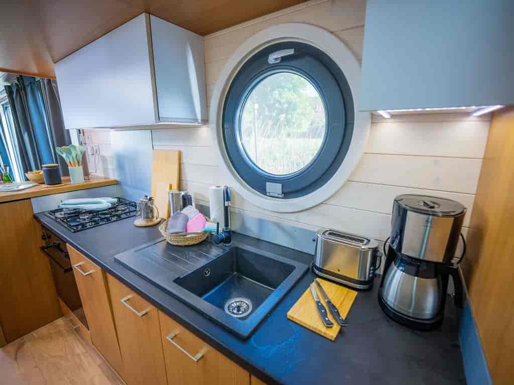 Boat picture 15