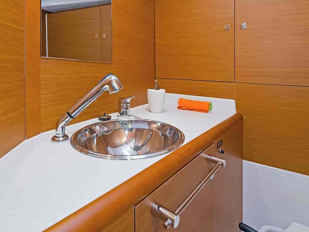 Boat picture 18