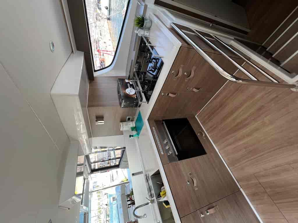 Boat picture 17