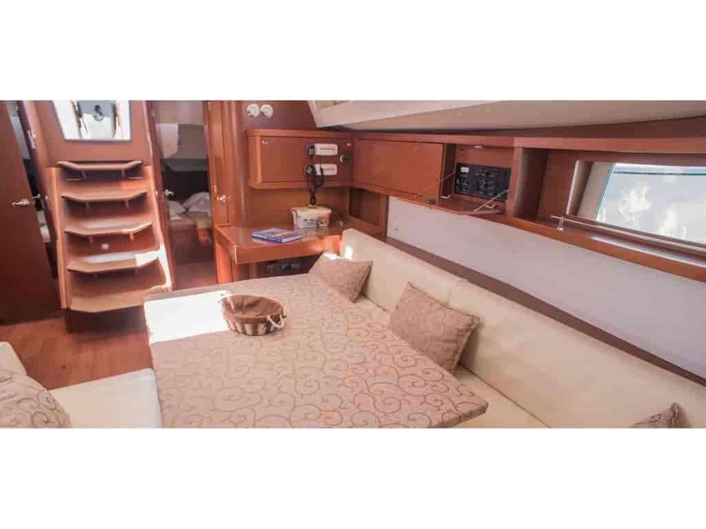 Boat picture 9