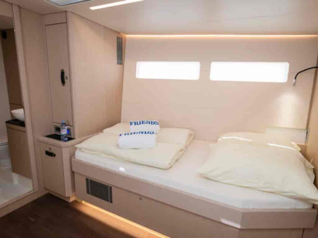 Boat picture 17