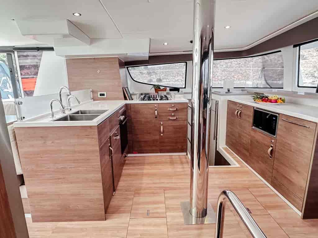 Boat picture 11