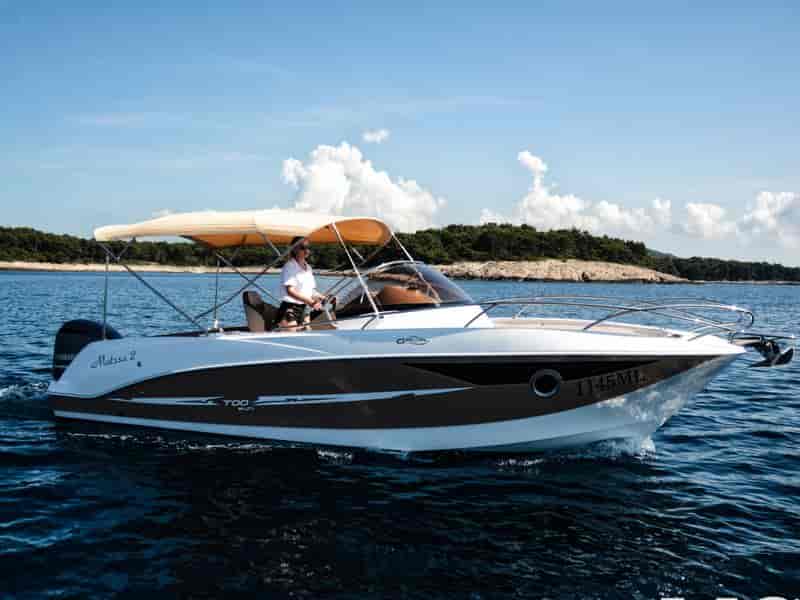 Boat picture 1